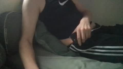 Snapshot of halunke94 chatting on 01/11/25, 10:08 halunke94 online show from 01/11/25, 10:08