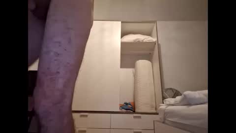 hamburgcock86 online show from 09/30/25, 02:38