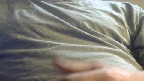 Snapshot of hamhead71 chatting on 02/13/25, 06:38 hamhead71 online show from 02/13/25, 06:38