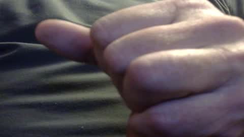 Snapshot of hamhead71 chatting on 03/07/25, 05:06 hamhead71 online show from 03/07/25, 05:06