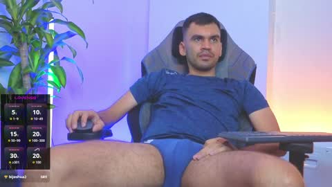 hamiltong12 online show from 05/22/26, 02:30