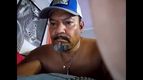 Snapshot of hammybone74 chatting on 12/16/25, 11:26 Hammy online show from 12/16/25, 11:26