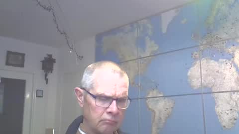 Prefer men 80 online show from 03/02/25, 10:16