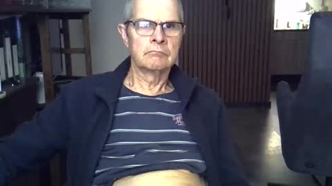 Prefer men 80 online show from 04/14/26, 10:05