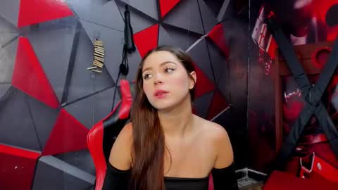 Hana and Zeta online show from 10/24/25, 12:12