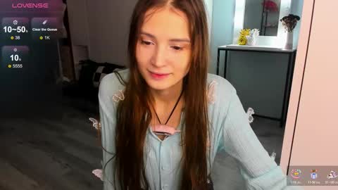 Hana online show from 12/18/25, 02:23