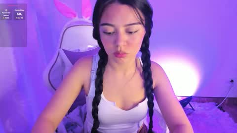 Hana Garcia online show from 10/19/25, 12:22