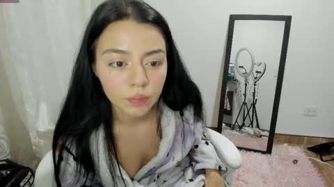 Snapshot of hana_garcia chatting on 05/15/26, 10:50 Hana Garcia online show from 05/15/26, 10:50