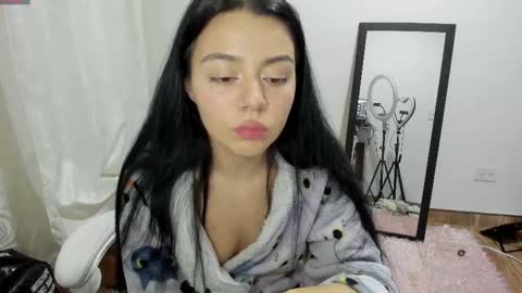 Snapshot of hana_garcia chatting on 05/15/26, 11:12 Hana Garcia online show from 05/15/26, 11:12