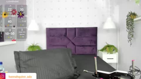 hanaahquinn online show from 10/22/25, 11:32