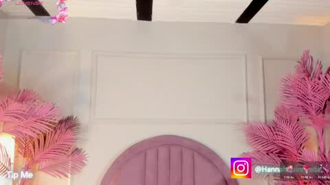 hanaahquinn online show from 04/22/26, 11:34