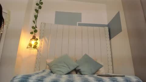 hanah_gray online show from 02/17/26, 11:07