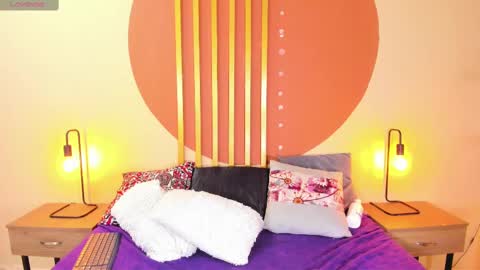 HANAH  online show from 02/26/25, 05:39