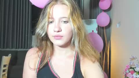 hanahwoods online show from 03/07/25, 08:33