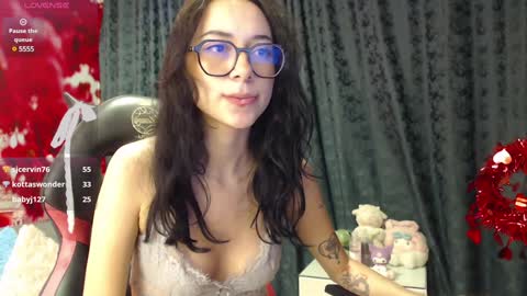 Hanaku  online show from 12/30/24, 05:13