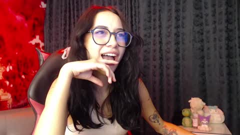 Hanaku  online show from 01/10/25, 08:15