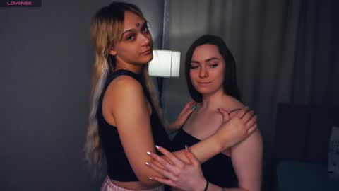 Snapshot of hanalif chatting on 01/25/25, 06:34 Blair and Ethel online show from 01/25/25, 06:34