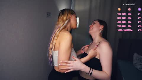 Snapshot of hanalif chatting on 01/27/25, 06:19 Blair and Ethel online show from 01/27/25, 06:19