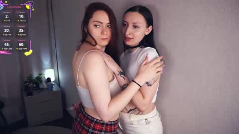 Snapshot of hanalif chatting on 09/11/25, 06:46 Blair and Ethel online show from 09/11/25, 06:46