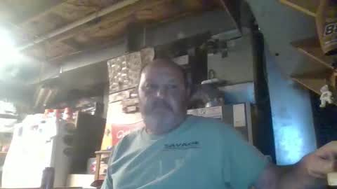 naked man online show from 04/30/26, 03:24