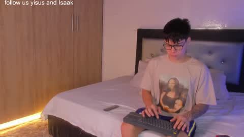 Snapshot of handsome_boys69 chatting on 05/15/26, 05:47 handsome_boys69 online show from 05/15/26, 05:47