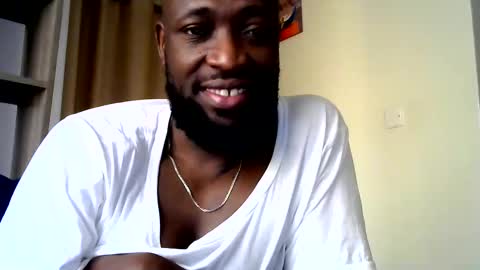 Snapshot of handsome_king30 chatting on 06/08/26, 07:42 handsome king online show from 06/08/26, 07:42