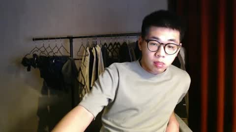 handsome_mannn online show from 01/02/25, 10:01