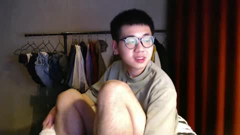 handsome_mannn online show from 01/13/25, 10:24