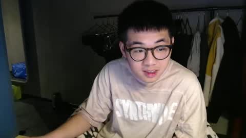 handsome_mannn online show from 01/19/25, 02:06