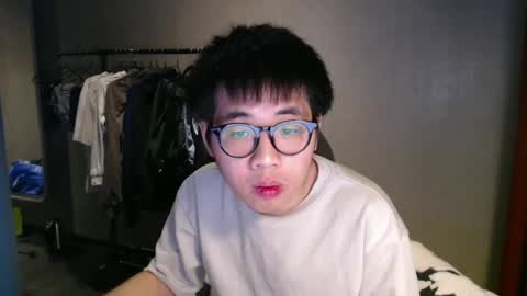 handsome_mannn online show from 02/27/25, 12:32