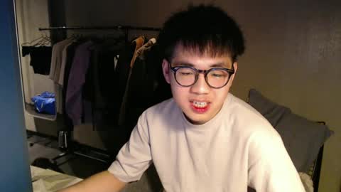 handsome_mannn online show from 03/10/25, 11:16