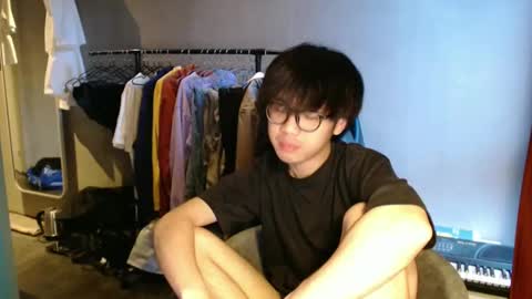 Snapshot of handsome_mannn chatting on 06/05/26, 06:57 handsome_mannn online show from 06/05/26, 06:57