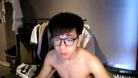 Snapshot of handsome_mannn chatting on 07/21/26, 06:21 handsome_mannn online show from 07/21/26, 06:21