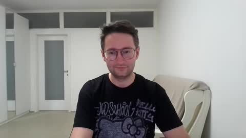 Sasha online show from 11/30/25, 05:39