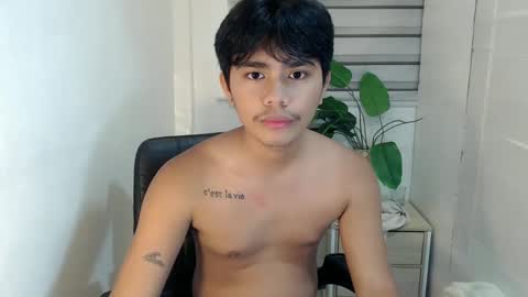 handsome_vanana online show from 02/13/25, 10:12