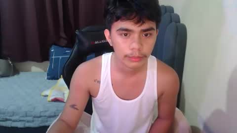 handsome_vanana online show from 10/14/25, 02:07