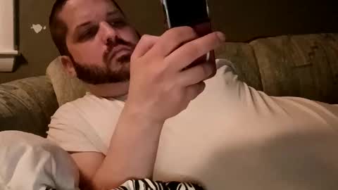 Handsomedaddy198923 online show from 04/16/26, 06:47