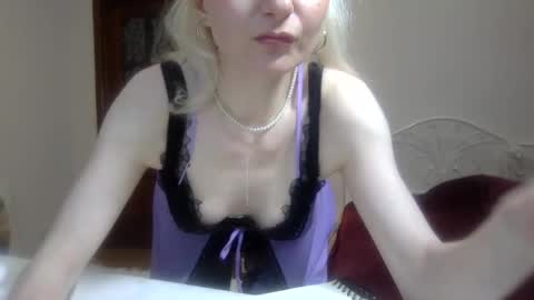 Snapshot of handy997 chatting on 03/03/25, 12:37 Ada Adelaida online show from 03/03/25, 12:37