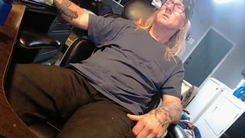 Snapshot of handyman5303 chatting on 11/10/25, 07:24 Handystudman online show from 11/10/25, 07:24