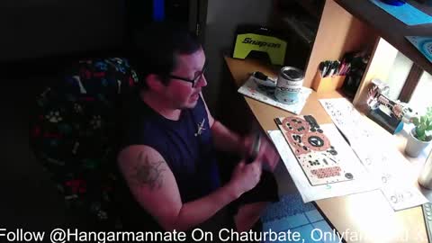 Snapshot of hangarmannate chatting on 05/12/26, 09:45 Nate online show from 05/12/26, 09:45