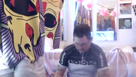 hank rams online show from 02/03/26, 08:14