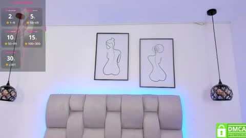 hanna__evans_ online show from 04/14/26, 12:11