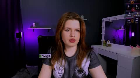 Snapshot of hanna__moon1 chatting on 03/10/25, 10:04 Hanna online show from 03/10/25, 10:04