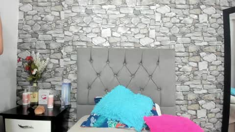 Snapshot of hanna_bell11 chatting on 01/16/25, 02:41 Hanna online show from 01/16/25, 02:41