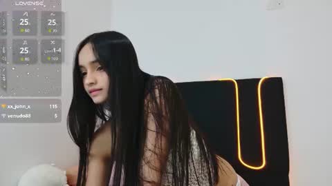 hanna_botero online show from 06/15/26, 03:20