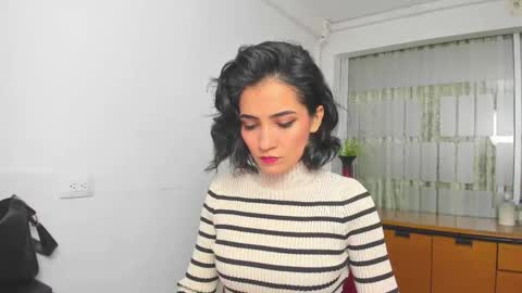 Sara online show from 11/26/25, 07:15