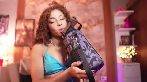 HANNA  online show from 11/17/25, 11:21