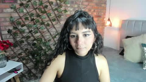 Hanna clark online show from 04/28/26, 12:21