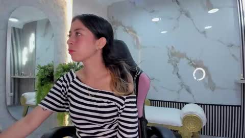 Hanna online show from 11/26/25, 06:42