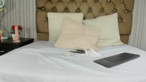 Snapshot of hanna_fantasty chatting on 06/19/26, 01:59 hanna fantasty online show from 06/19/26, 01:59